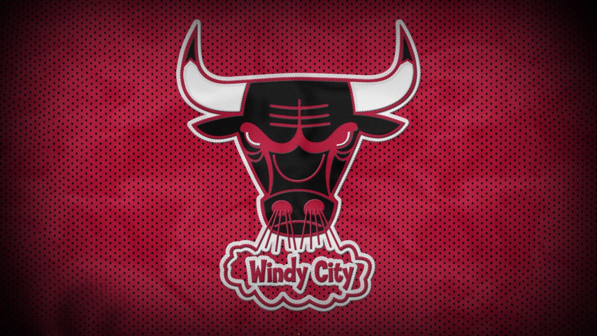 欧冠决赛巅峰对决,皇家马德里加时绝杀利物浦,第15次捧起大耳朵杯