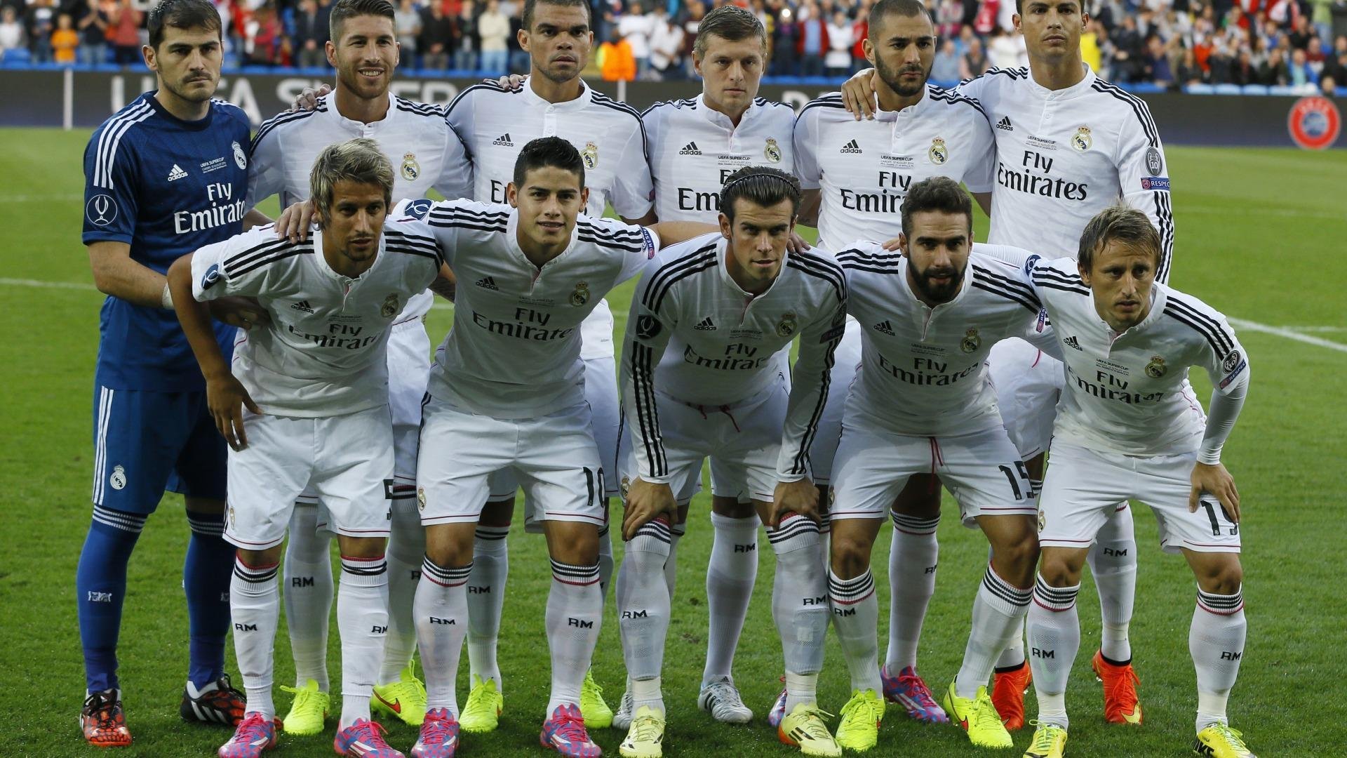 28圈电脑版：电竞世界杯盛大开幕，全球顶尖战队争夺荣耀巅峰